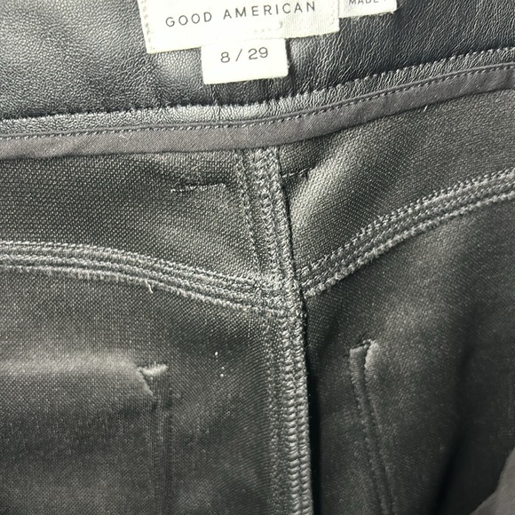 Good American Better Than Faux Leather Icon Jeans - Picture 15 of 17